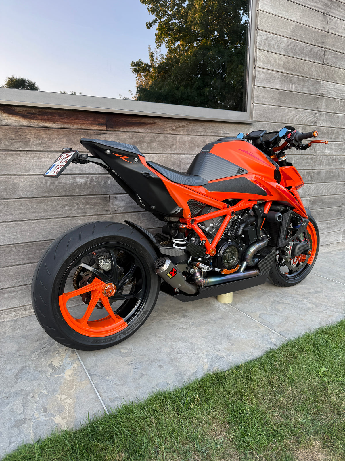 Circuit zadel RR Track Carbon