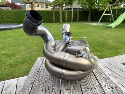 Gebruikte Akrapovic titanium uitlaatlijn