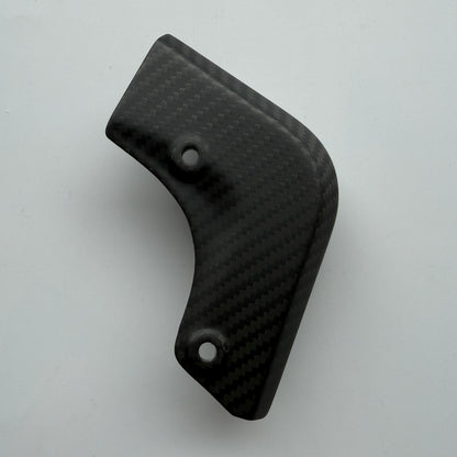 Plug cover carbon