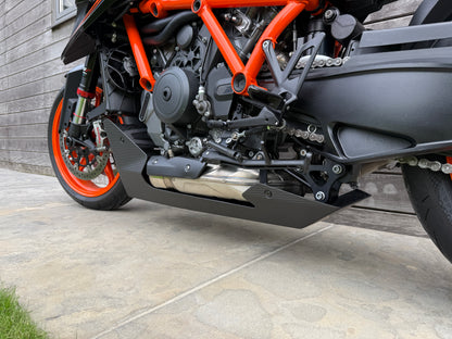 Bellypan carbon