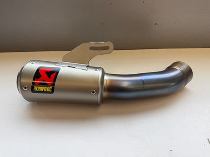 Gebruikte Akrapovic titanium uitlaatdemper evolution line
