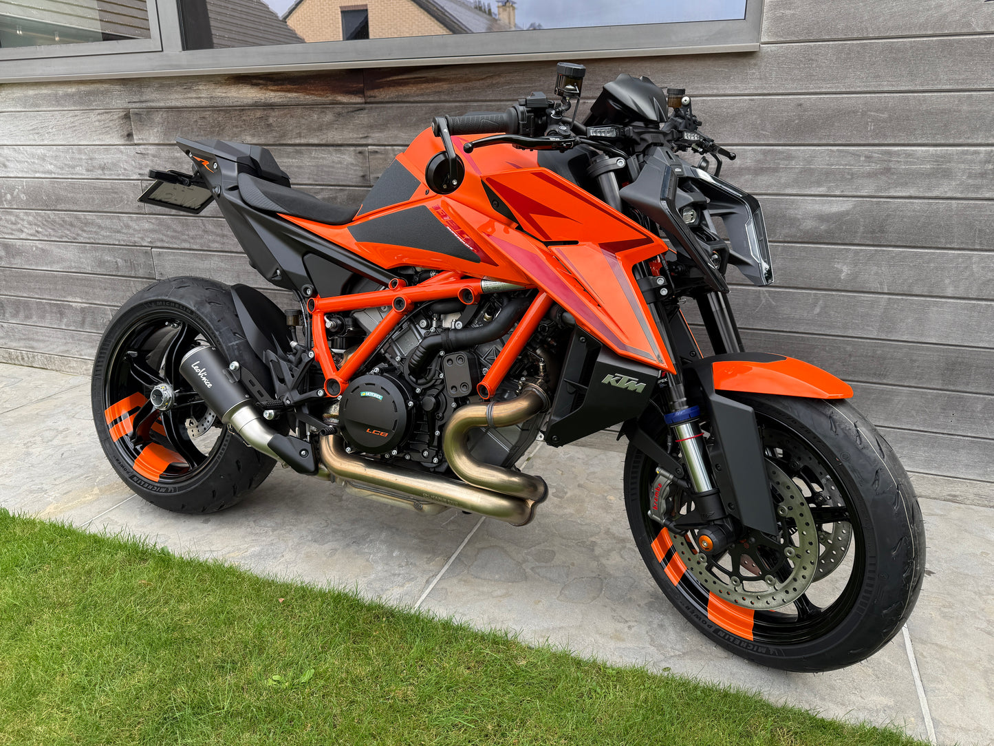 KTM Logo zilver 3D sticker