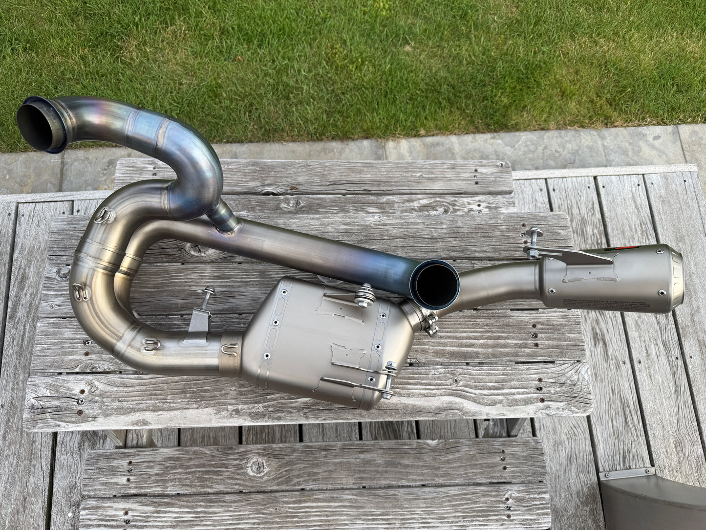 Gebruikte Akrapovic titanium uitlaatlijn
