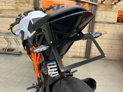 Custom kentekenplaathouder