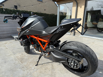Kap rond tank carbon