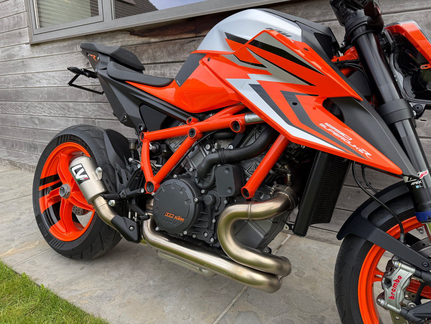 KTM Superduke 1290R EVO
