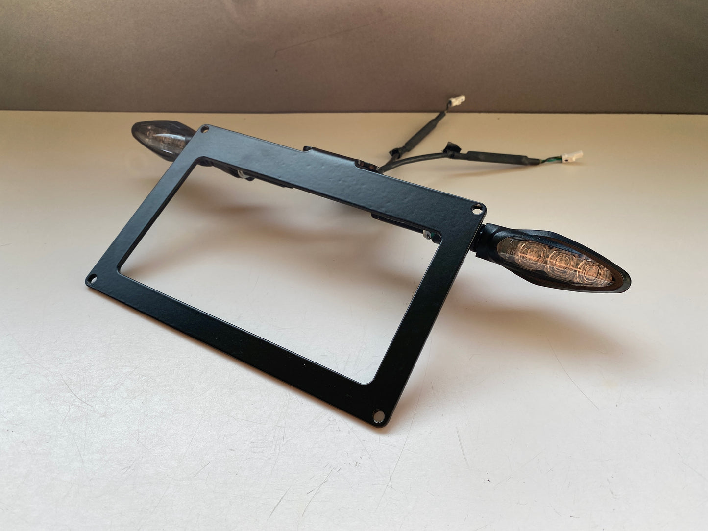Custom kentekenplaathouder