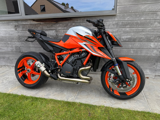 KTM Superduke 1290R EVO