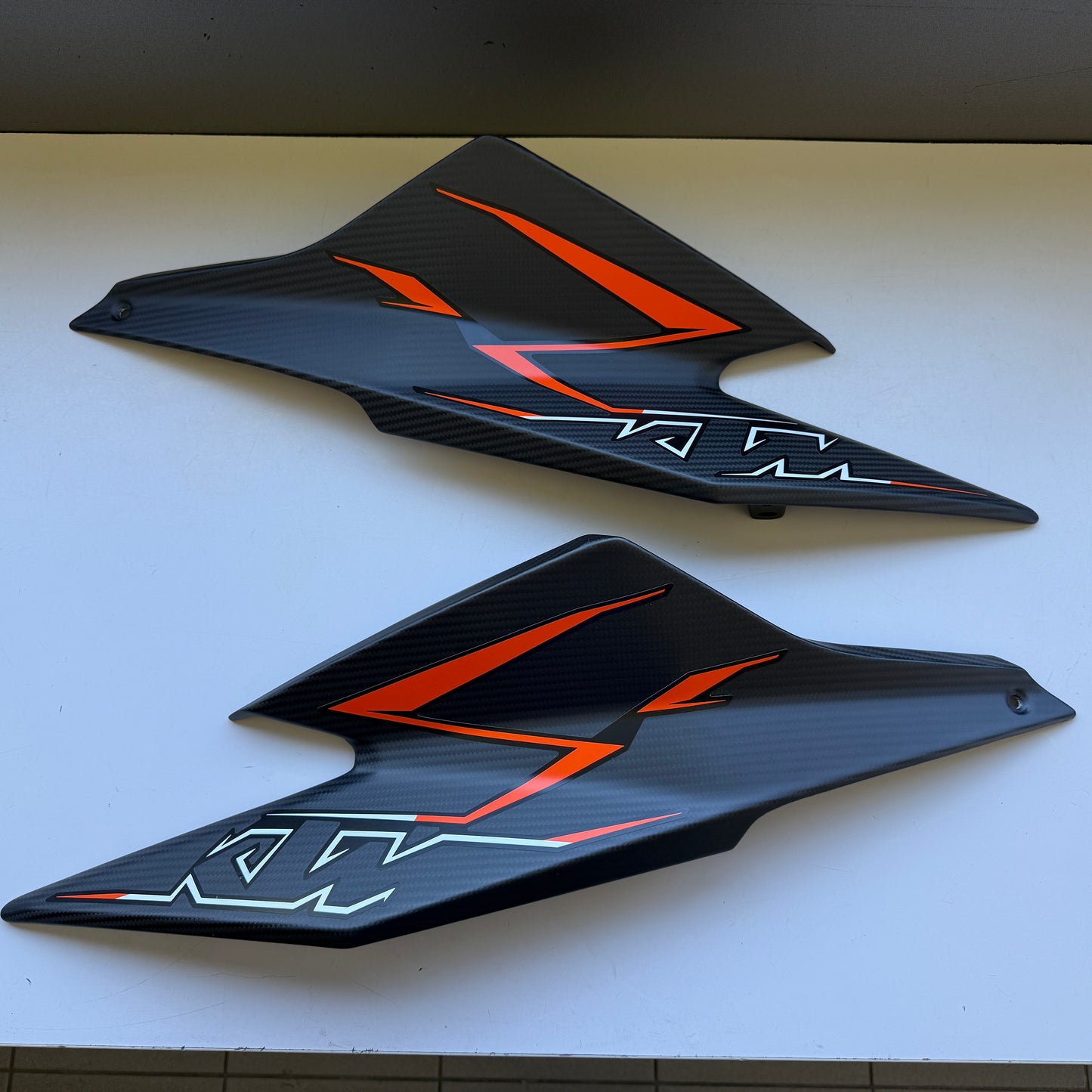 Stickerset carbon