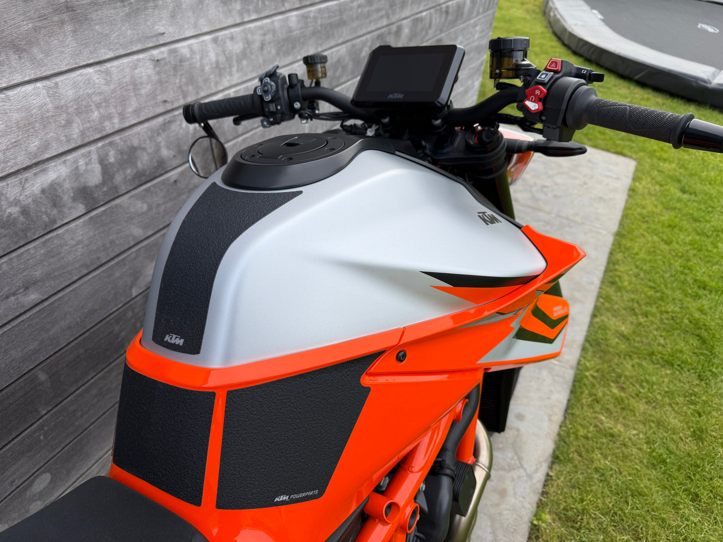 KTM Superduke 1290R EVO