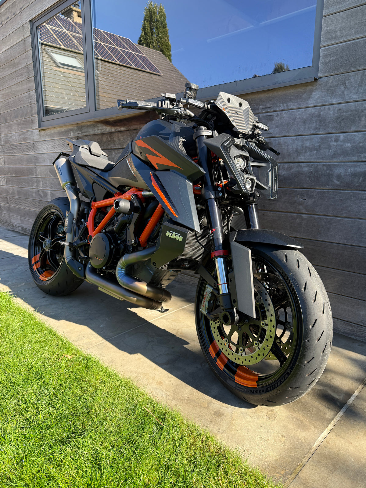 KTM Superduke 1390R