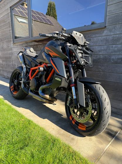 KTM Superduke 1390R