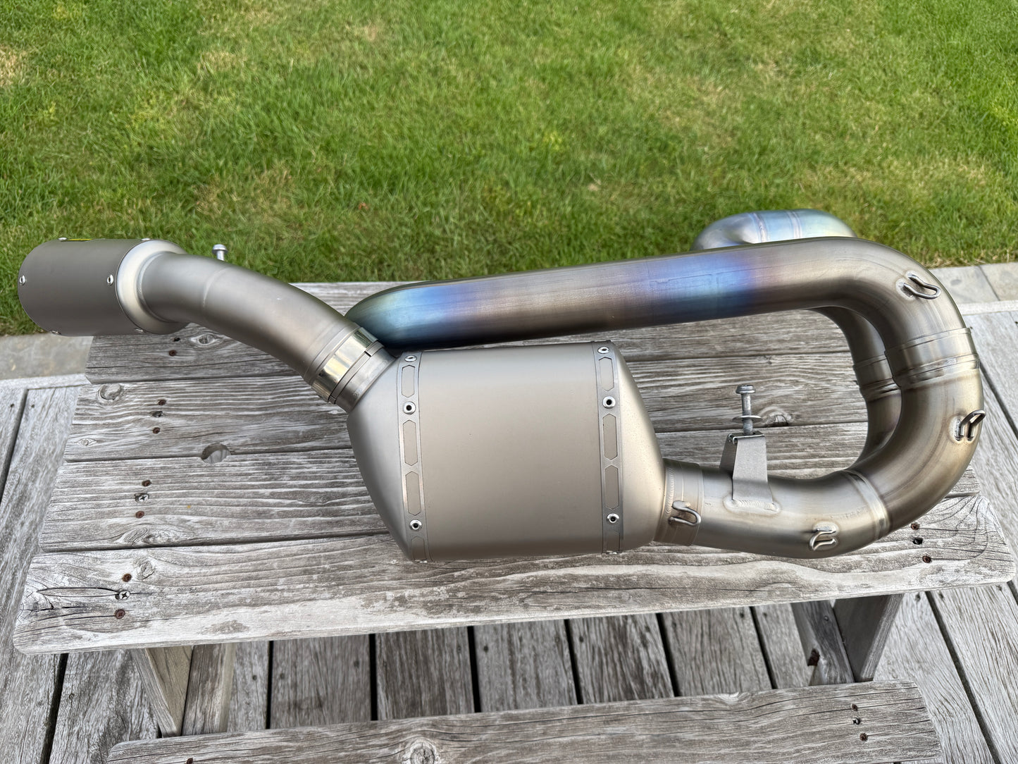 Gebruikte Akrapovic titanium uitlaatlijn