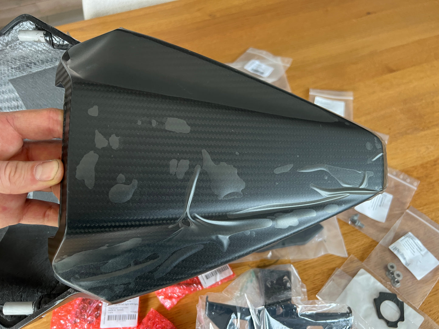 RR undertail carbon