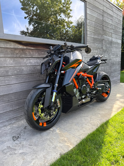 Bellypan carbon