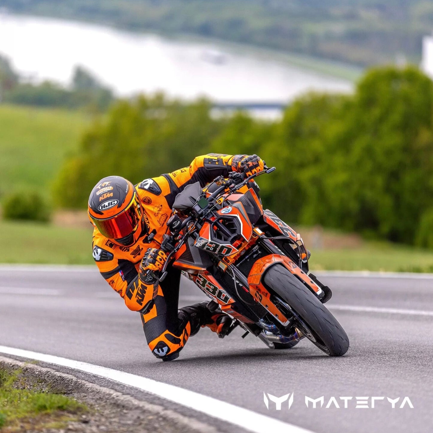 Circuit koplampvervanger Materya
