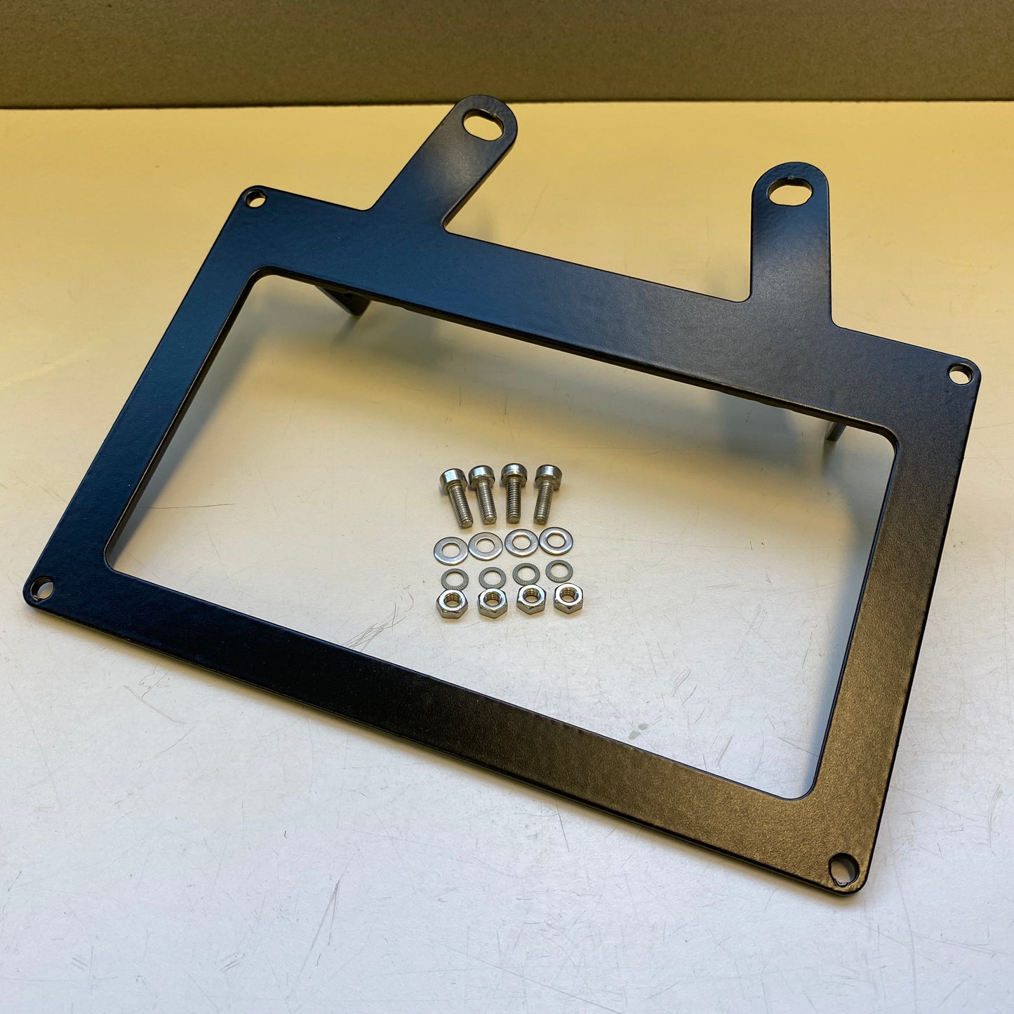 Custom kentekenplaathouder