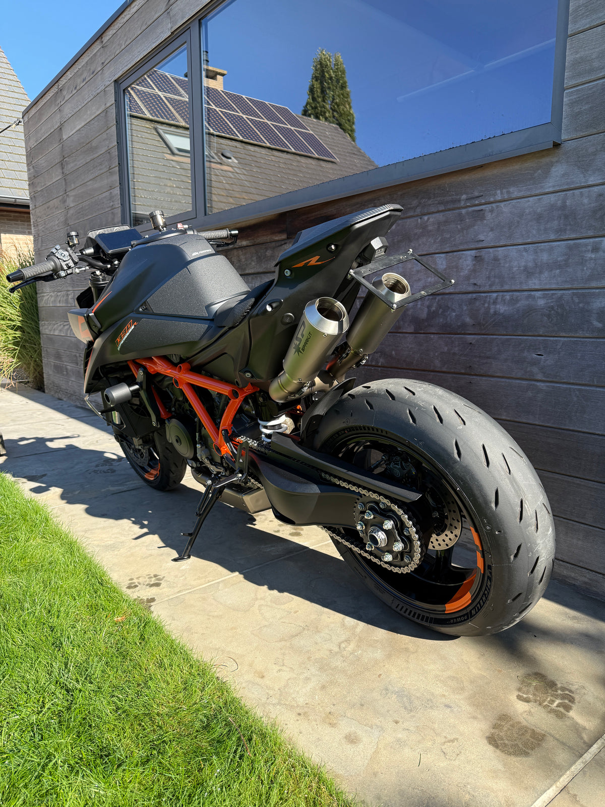 KTM Superduke 1390R