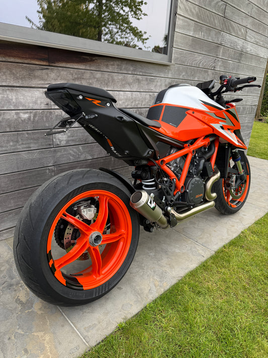 KTM Superduke 1290R EVO