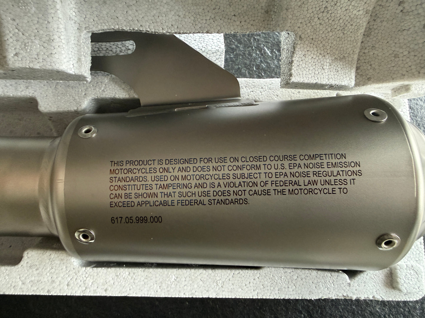 Akrapovic titanium uitlaatdemper evolution line